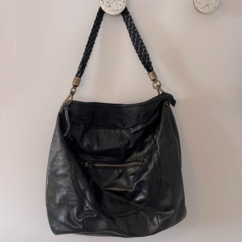 The Sak brand new BEAUTIFUL handbag never been used!